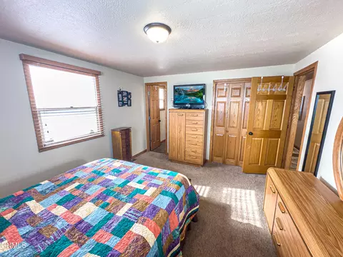 Bedroom - 5704 16th Ave W, Williston, ND 58801 photo 3 of 5