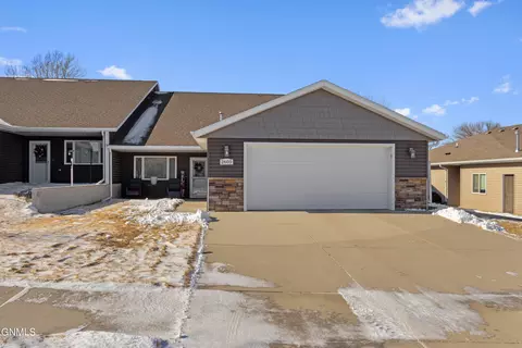 2605 7th Ave NW, Mandan, ND 58554