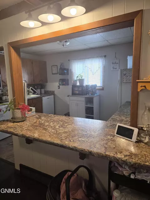 Kitchen - 307 5th Ave, Edgeley, ND 58433 photo 6 of 6