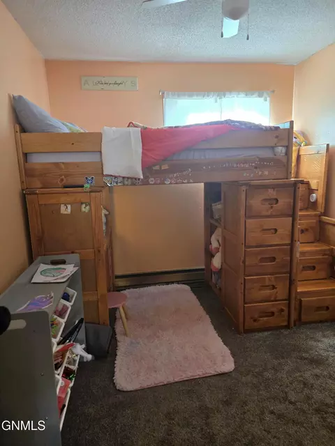 Bedroom - 307 5th Ave, Edgeley, ND 58433 photo 5 of 12
