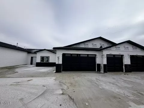 5315 Normandy St, Bismarck, ND 58503