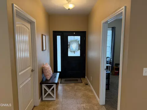 Entry Way - 648 13th St E, Dickinson, ND 58601 photo 1 of 1