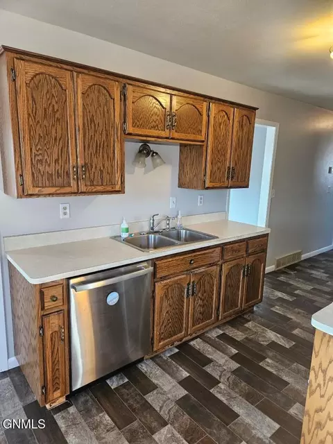 Kitchen - 891 Dell Ave, Dickinson, ND 58601 photo 3 of 3