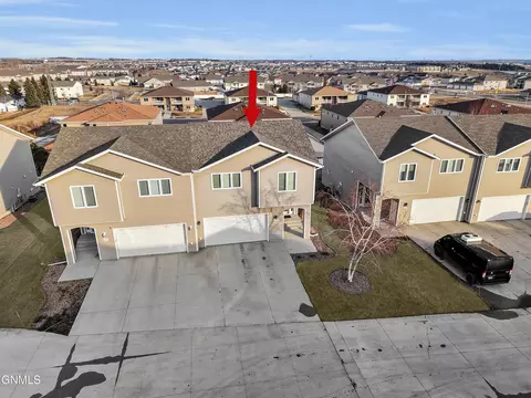 1739 Calgary Loop, Bismarck, ND 58503 photo 44