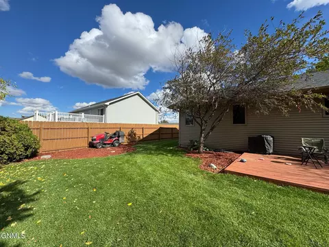 1821 16th Ct W, Williston, ND 58801 photo 50