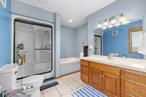 1821 16th Ct W, Williston, ND 58801 photo 25