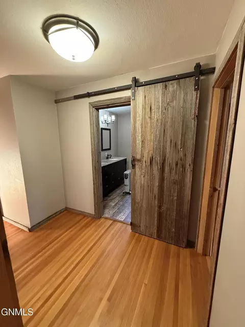 Entry Way - 206 Elm St E, Gackle, ND 58442 photo 5 of 8
