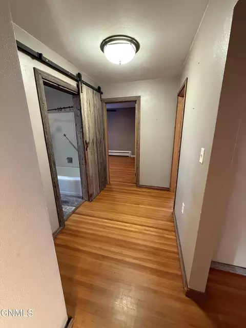 Entry Way - 206 Elm St E, Gackle, ND 58442 photo 4 of 8