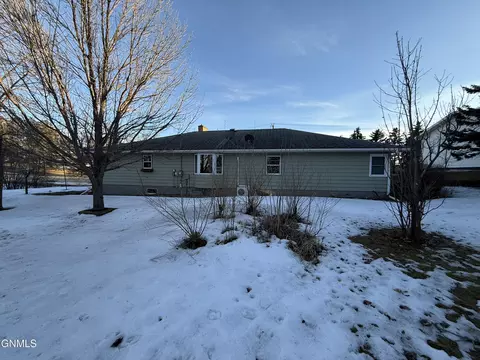 Exterior - 206 Elm St E, Gackle, ND 58442 photo 6 of 7