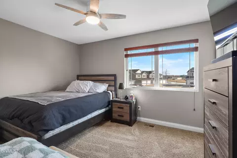 2625 Douglas Pl SE, Mandan, ND 58554 photo 30
