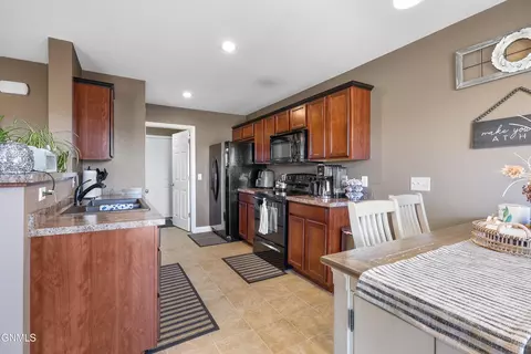 2625 Douglas Pl SE, Mandan, ND 58554 photo 11