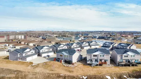 2625 Douglas Pl SE, Mandan, ND 58554 photo 38