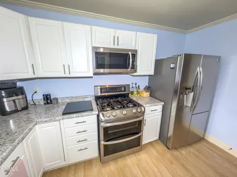 Kitchen - 4509 Main St, Williston, ND 58801 photo 2 of 9