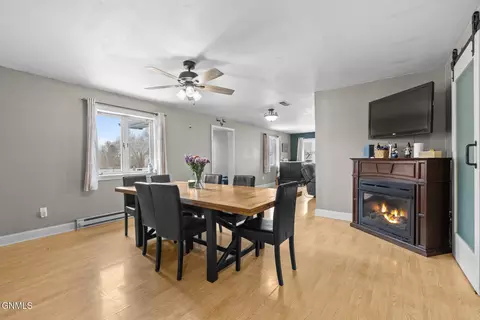 Dining - 4509 Main St, Williston, ND 58801 photo 1 of 2