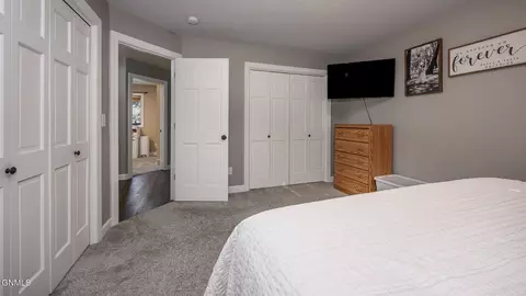 Bedroom - 830 E Bristol Dr, Bismarck, ND 58501 photo 2 of 4