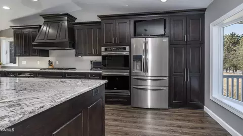 Kitchen - 830 E Bristol Dr, Bismarck, ND 58501 photo 5 of 6