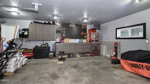 Other - 830 E Bristol Dr, Bismarck, ND 58501 photo 17 of 19
