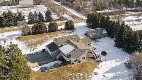 View/Area - 830 E Bristol Dr, Bismarck, ND 58501 photo 13 of 18