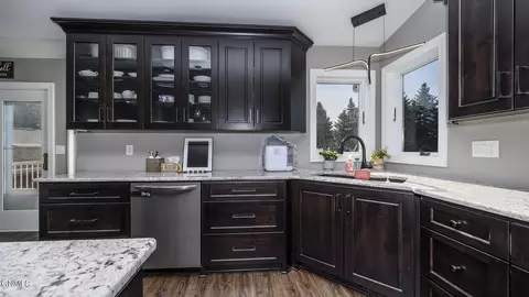 Kitchen - 830 E Bristol Dr, Bismarck, ND 58501 photo 4 of 6