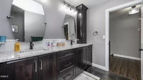 Bath - 830 E Bristol Dr, Bismarck, ND 58501 photo 2 of 2