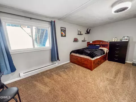 Bedroom - 1820 28th St W, Williston, ND 58801 photo 4 of 7