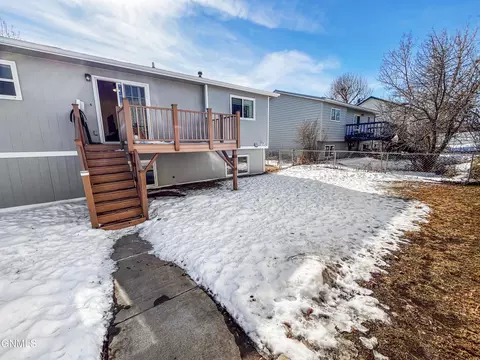 Exterior - 1820 28th St W, Williston, ND 58801 photo 4 of 6