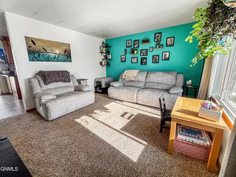 Living - 1820 28th St W, Williston, ND 58801 photo 3 of 5