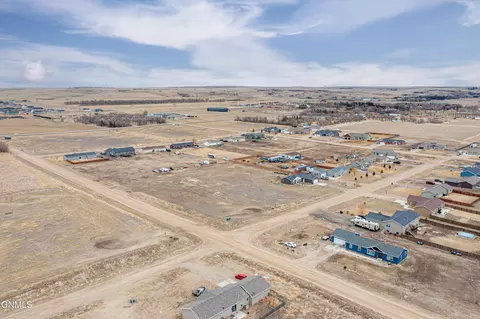Undisclosed, Williston, ND 58801 photo 2