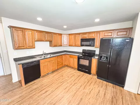 Kitchen - 719 9th St E, Williston, ND 58801 photo 1 of 2