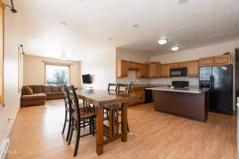 403 3rd St, Riverdale, ND 58565