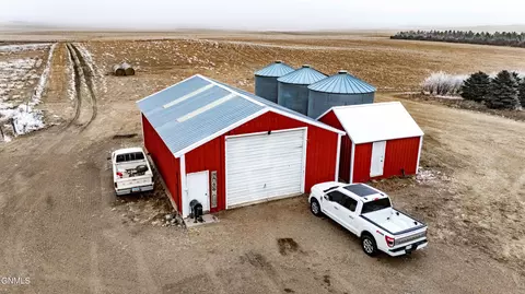 Other - 105 7th St NW, Hettinger, ND 58639 photo 14 of 21