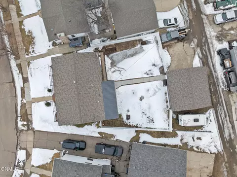 View/Area - 1106 Sioux St, Williston, ND 58801 photo 3 of 3