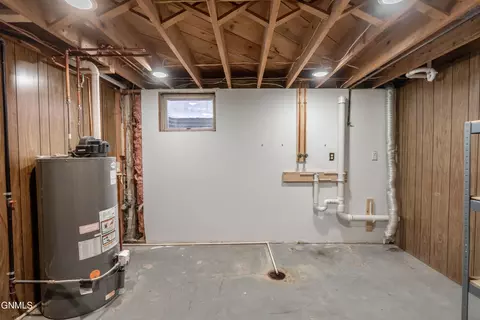 Other - 415 3rd St, Washburn, ND 58577 photo 5 of 14