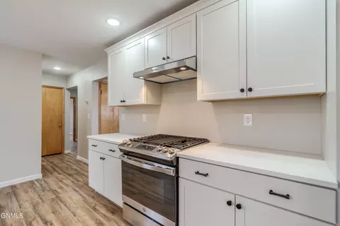Kitchen - 415 3rd St, Washburn, ND 58577 photo 2 of 7