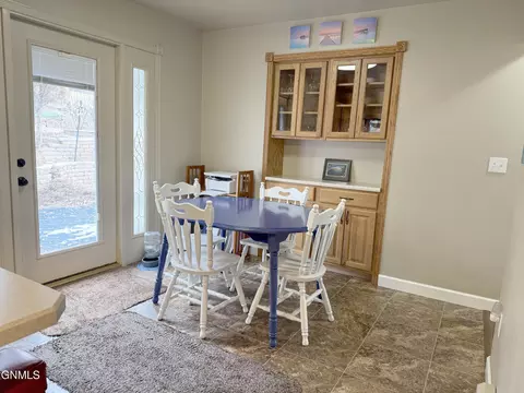 Dining - 1120 Keating Dr, Bismarck, ND 58501 photo 3 of 3
