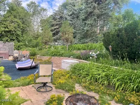 Exterior - 1120 Keating Dr, Bismarck, ND 58501 photo 2 of 11