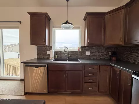 Kitchen - 4600 Normandy St, Bismarck, ND 58503 photo 2 of 3