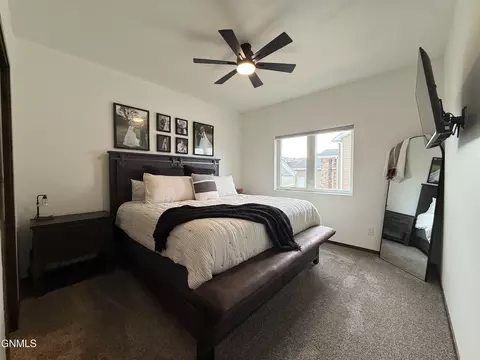 Bedroom - 4600 Normandy St, Bismarck, ND 58503 photo 1 of 10