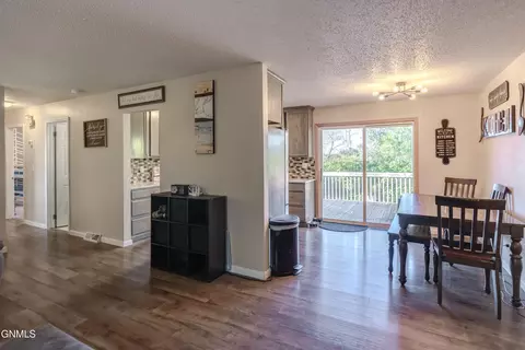 Dining - 4813 E Roughrider Cir, Mandan, ND 58554 photo 1 of 1