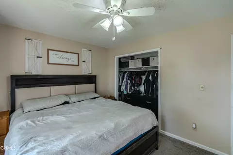 Bedroom - 4813 E Roughrider Cir, Mandan, ND 58554 photo 2 of 4