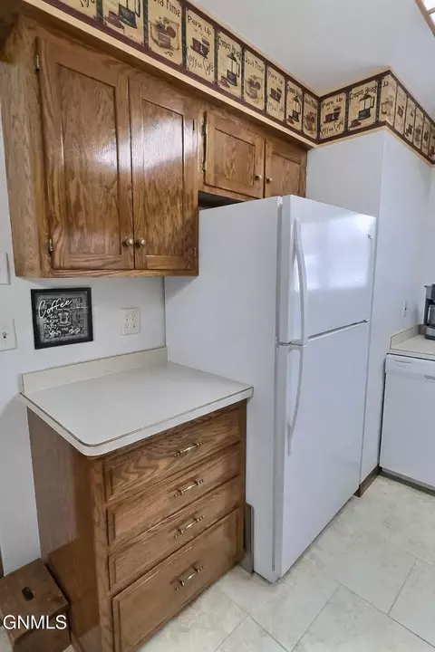 Kitchen - 1626 3rd St, Bismarck, ND 58504 photo 2 of 3