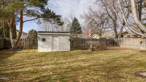 Exterior - 1626 3rd St, Bismarck, ND 58504 photo 2 of 3