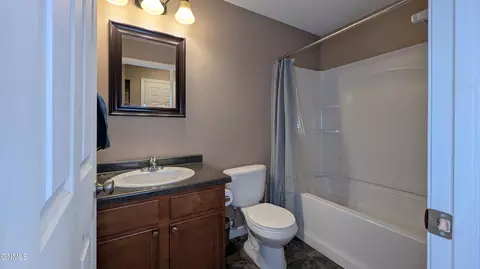 Bath - 624 Brome Ave, Bismarck, ND 58503 photo 2 of 2