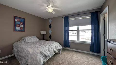 Bedroom - 624 Brome Ave, Bismarck, ND 58503 photo 3 of 4