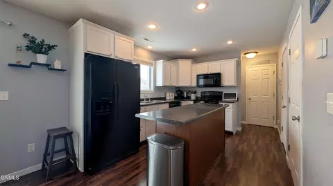 Kitchen - 624 Brome Ave, Bismarck, ND 58503 photo 2 of 6