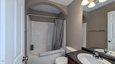 Bath - 624 Brome Ave, Bismarck, ND 58503 photo 1 of 2