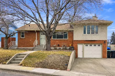 1401 6th Ave NW, Mandan, ND 58554