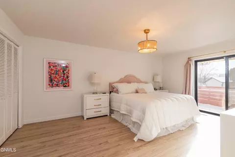 Bedroom - 943 Central Ave, Bismarck, ND 58501 photo 3 of 5