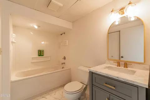 Bath - 943 Central Ave, Bismarck, ND 58501 photo 3 of 3