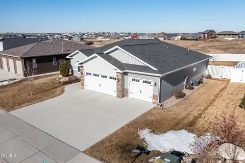 Other - 4713 Normandy St, Bismarck, ND 58503 photo 2 of 10